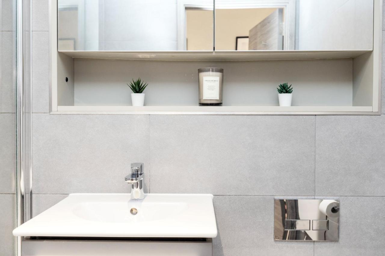 Westminster Abbey - 3Br - Cityapartmentstay London Ngoại thất bức ảnh